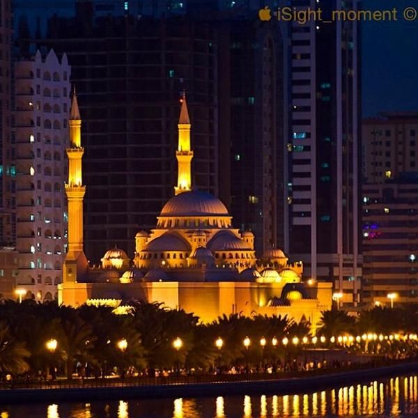 Masjid Agung Al Barkah 