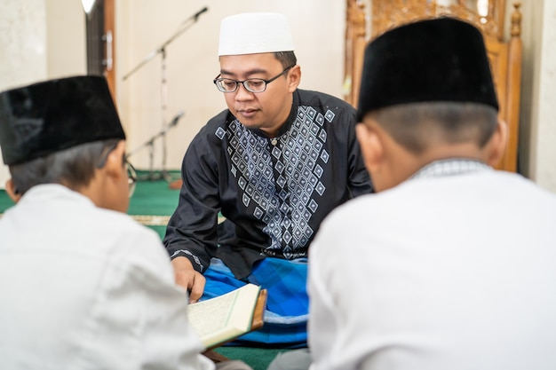 Kegiatan Sosial dan Keagamaan yang Berdampak di Masjid dkm.or.id Cek SKK Konstruksi LPJK BNSP