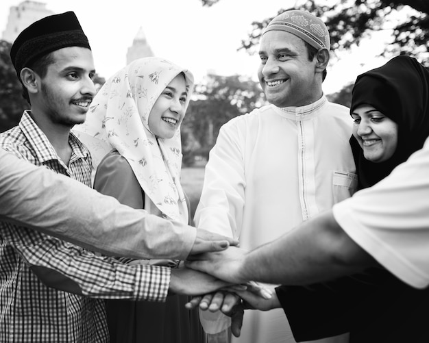 Keutamaan dan Manfaat Bantuan Sosial untuk Masjid manfaat bantuan sosial masjid