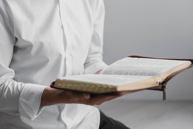 Muhasabah Nuzul Al-Qur'an: Ayo Membaca Al Qur'an 