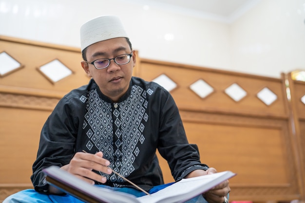 Rahasia Meningkatkan Partisipasi Jamaah dalam Program Kegiatan Pendidikan partisipasi jamaah pendidikan masjid