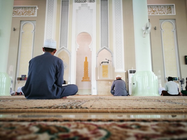Strategi Komunikasi Krisis untuk Masjid dalam Situasi Darurat komunikasi krisis masjid