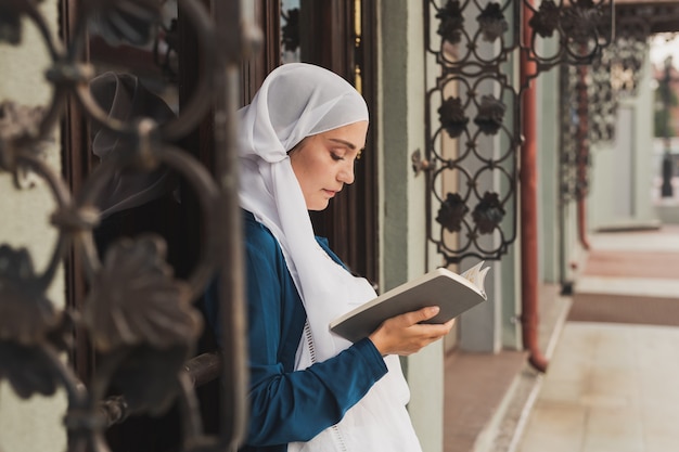 Strategi Mengembangkan Perpustakaan Masjid mengembangkan perpustakaan masjid