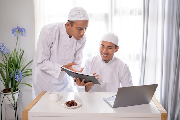 Strategi Meningkatkan Efisiensi Pengelolaan Keuangan Masjid efisiensi keuangan masjid