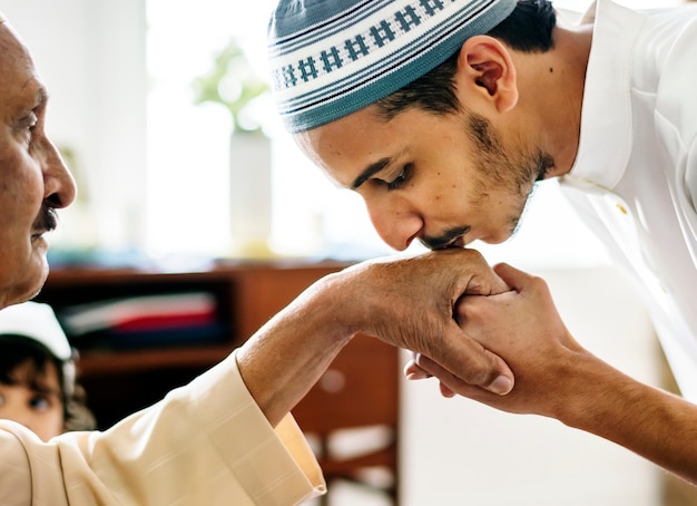 Strategi Pengelolaan Dana Zakat yang Profesional di Masjid pengelolaan dana zakat masjid