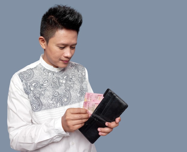 Tips Mengelola Dana Pembayaran Gaji Karyawan Masjid pembayaran gaji masjid
