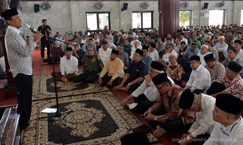 Peran Panitia Masjid dalam Mengelola Keuangan Masjid Secara Transparan dkm.or.id